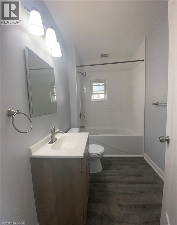 250 Weir Street N, Hamilton, Ontario  L8H 5G3 - Photo 10 - 40849813