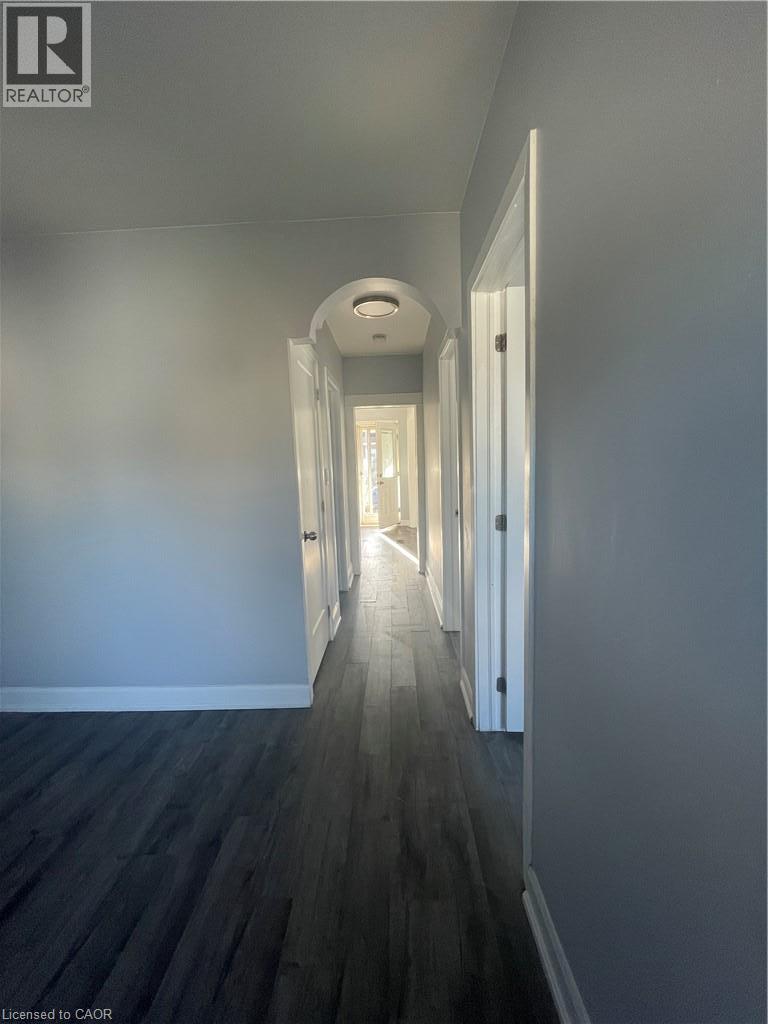 250 Weir Street N, Hamilton, Ontario  L8H 5G3 - Photo 9 - 40849813