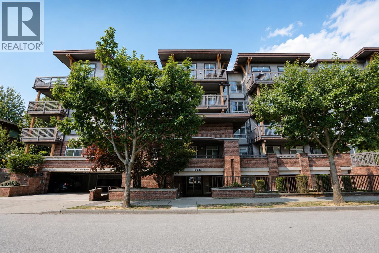 322 9233 FERNDALE ROAD, Richmond, British Columbia