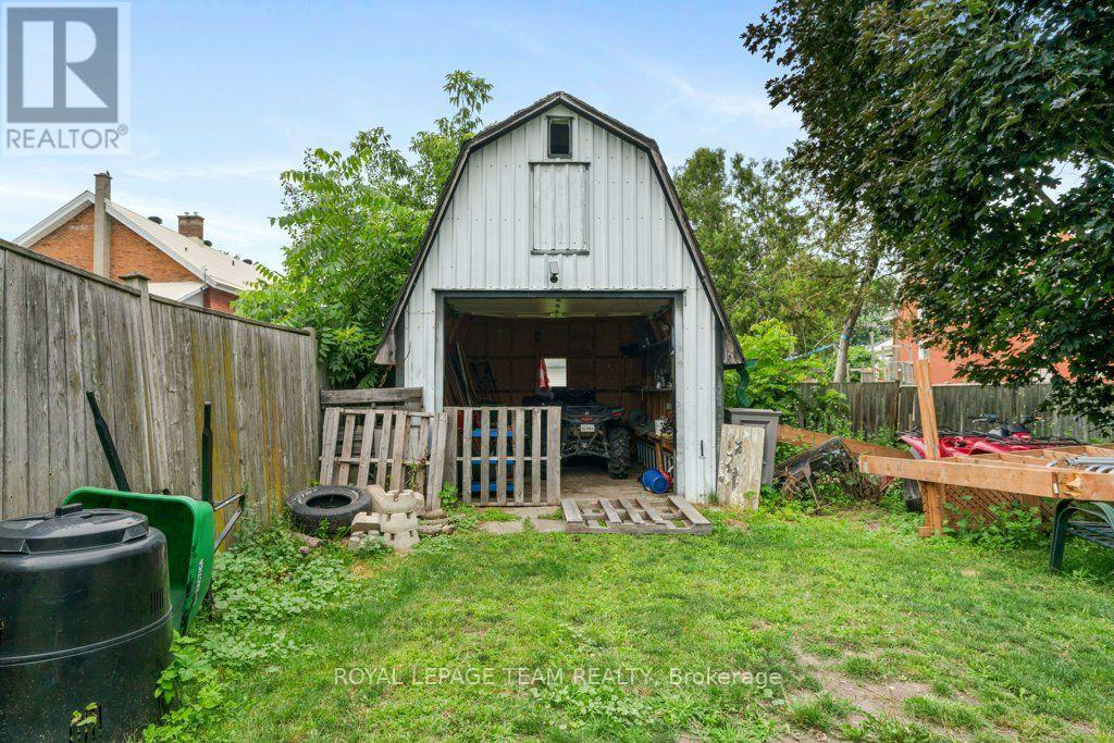 506 Victoria Street, North Dundas, Ontario  K0C 2K0 - Photo 33 - X13595444