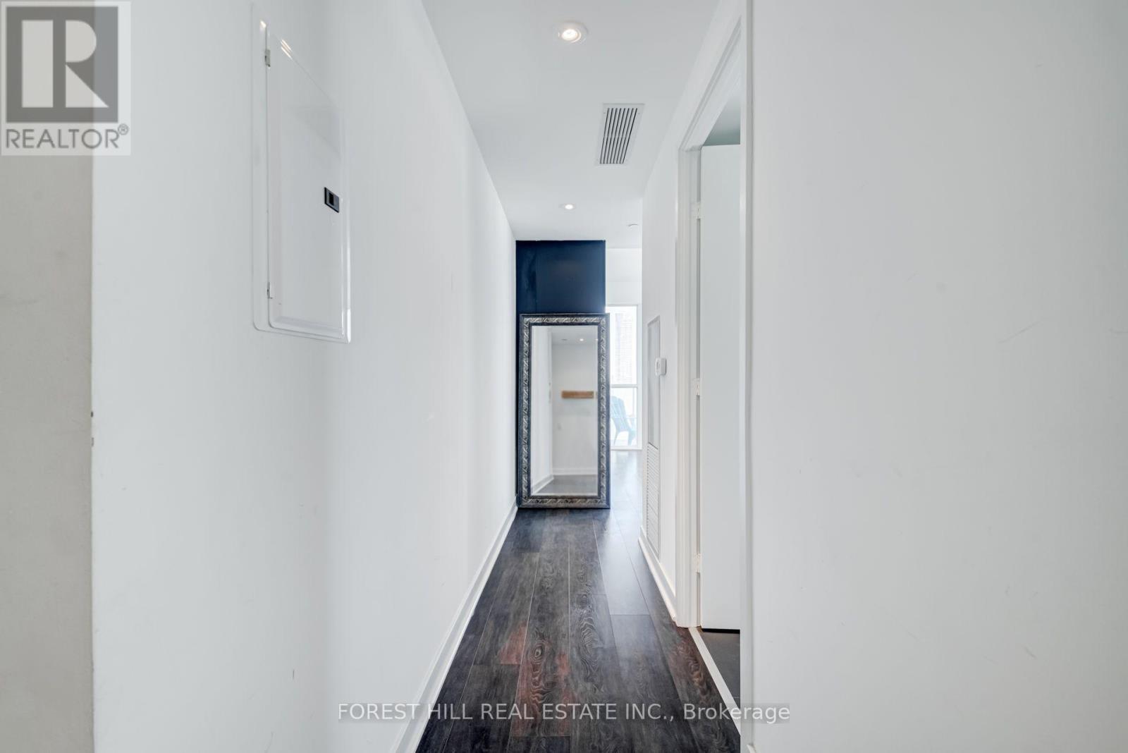 4708 - 15 Grenville Street, Toronto, Ontario  M4Y 0B9 - Photo 8 - C13595500