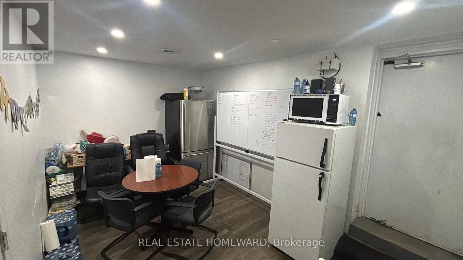 2872 Kingston Road, Toronto, Ontario  M1M 1N4 - Photo 17 - E13595398
