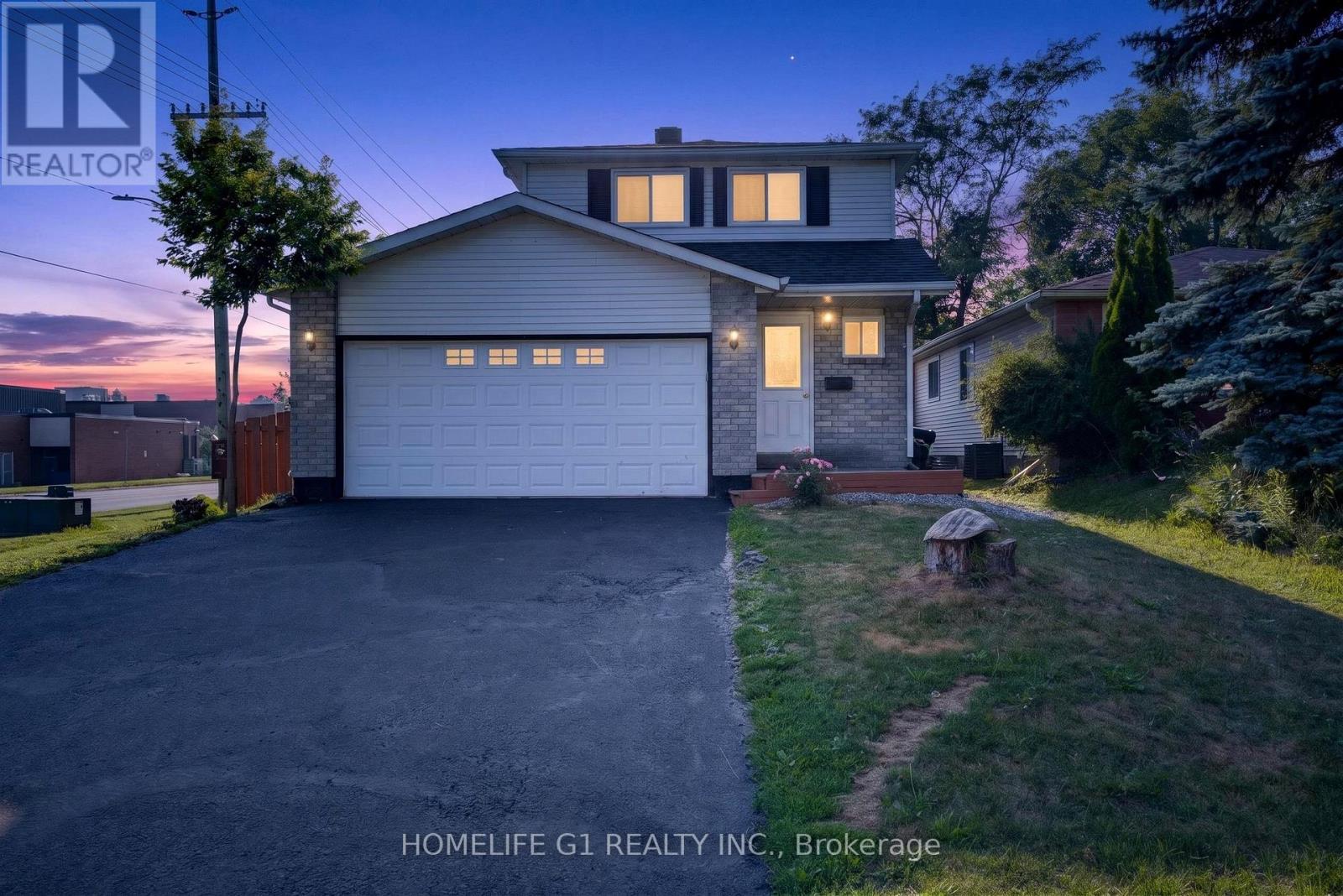 2 FLETCHER DRIVE, Barrie, Ontario