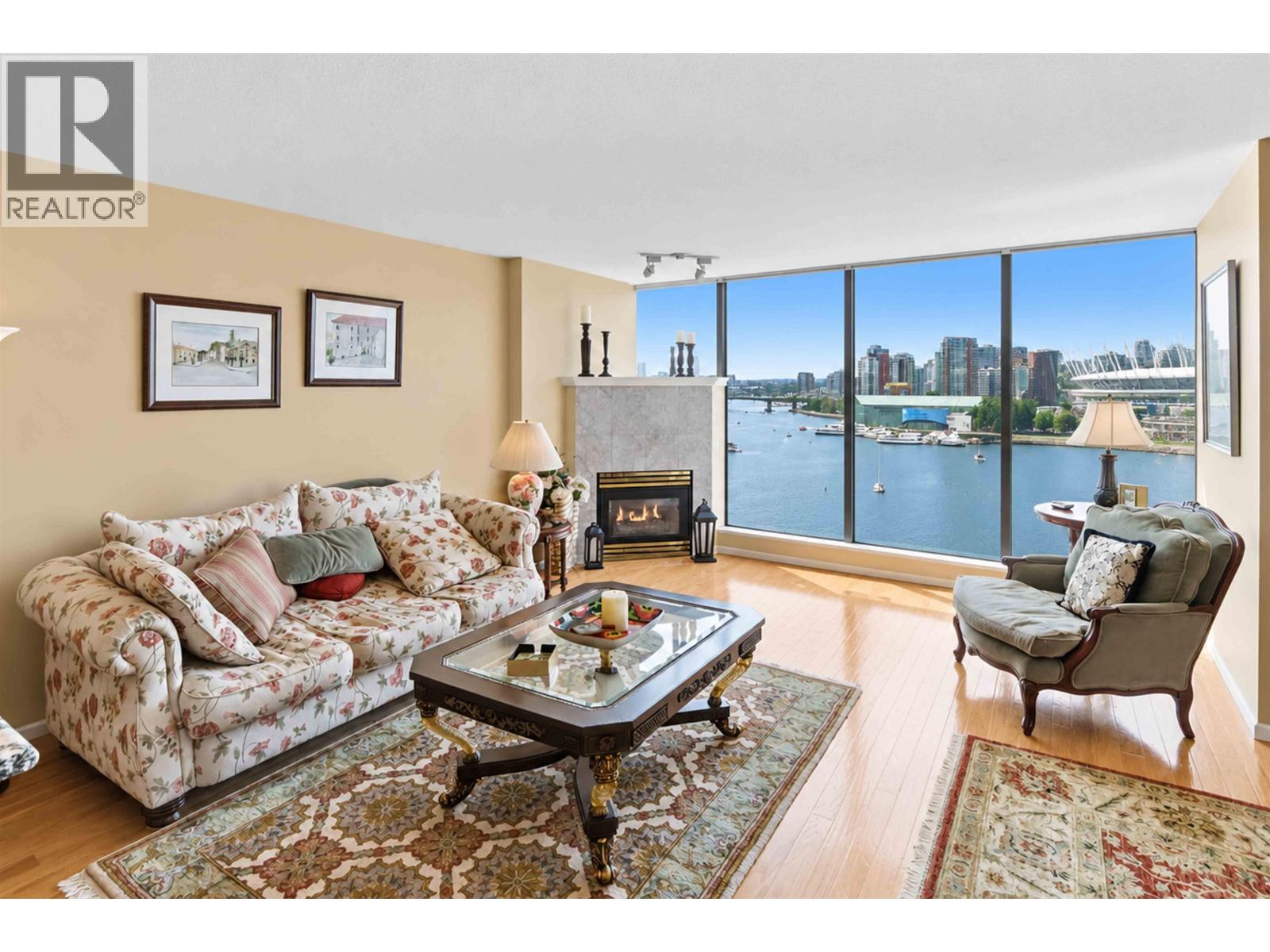 1105 1088 QUEBEC STREET, Vancouver, British Columbia