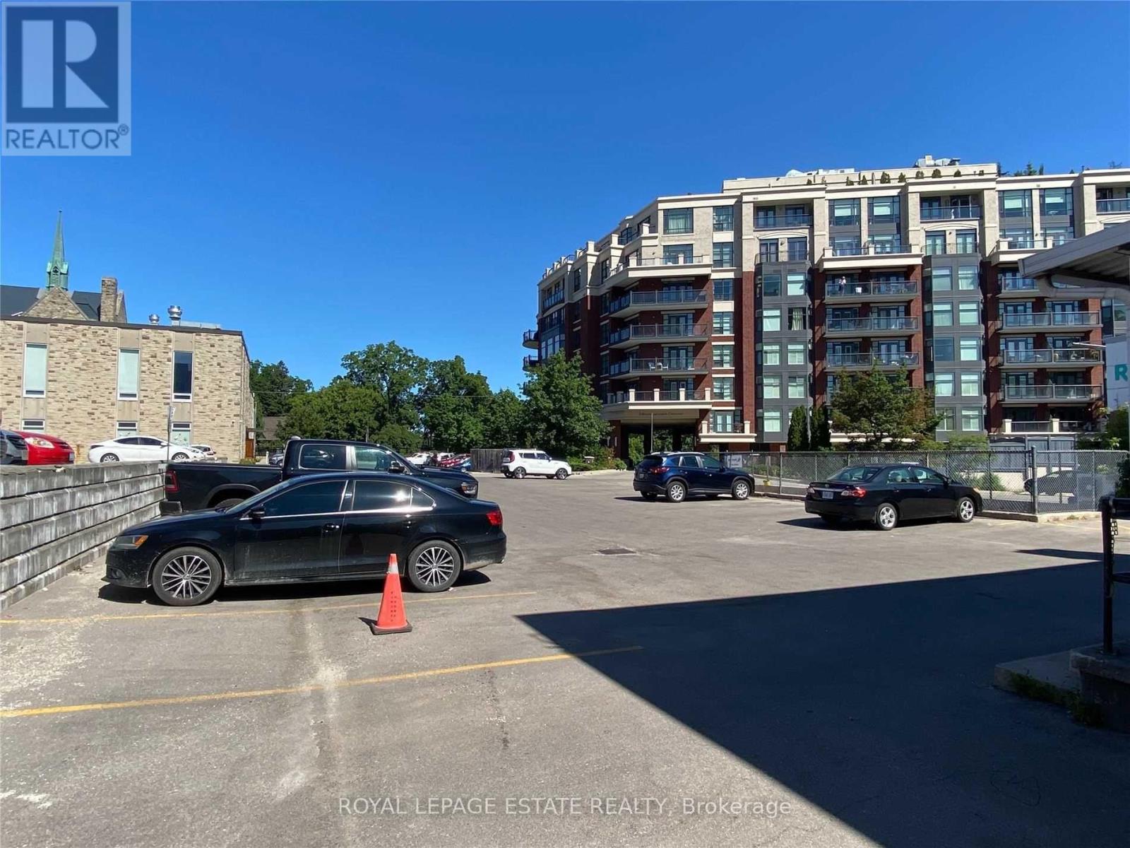 Lower - 4894-4896 Dundas Street W, Toronto, Ontario M9A 1B5 - Photo 7 - W13595404