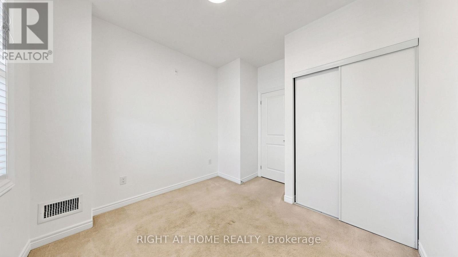 205 - 2333 Sawgrass Drive, Oakville (Ro River Oaks), Ontario  L6H 0L2 - Photo 16 - W13595408