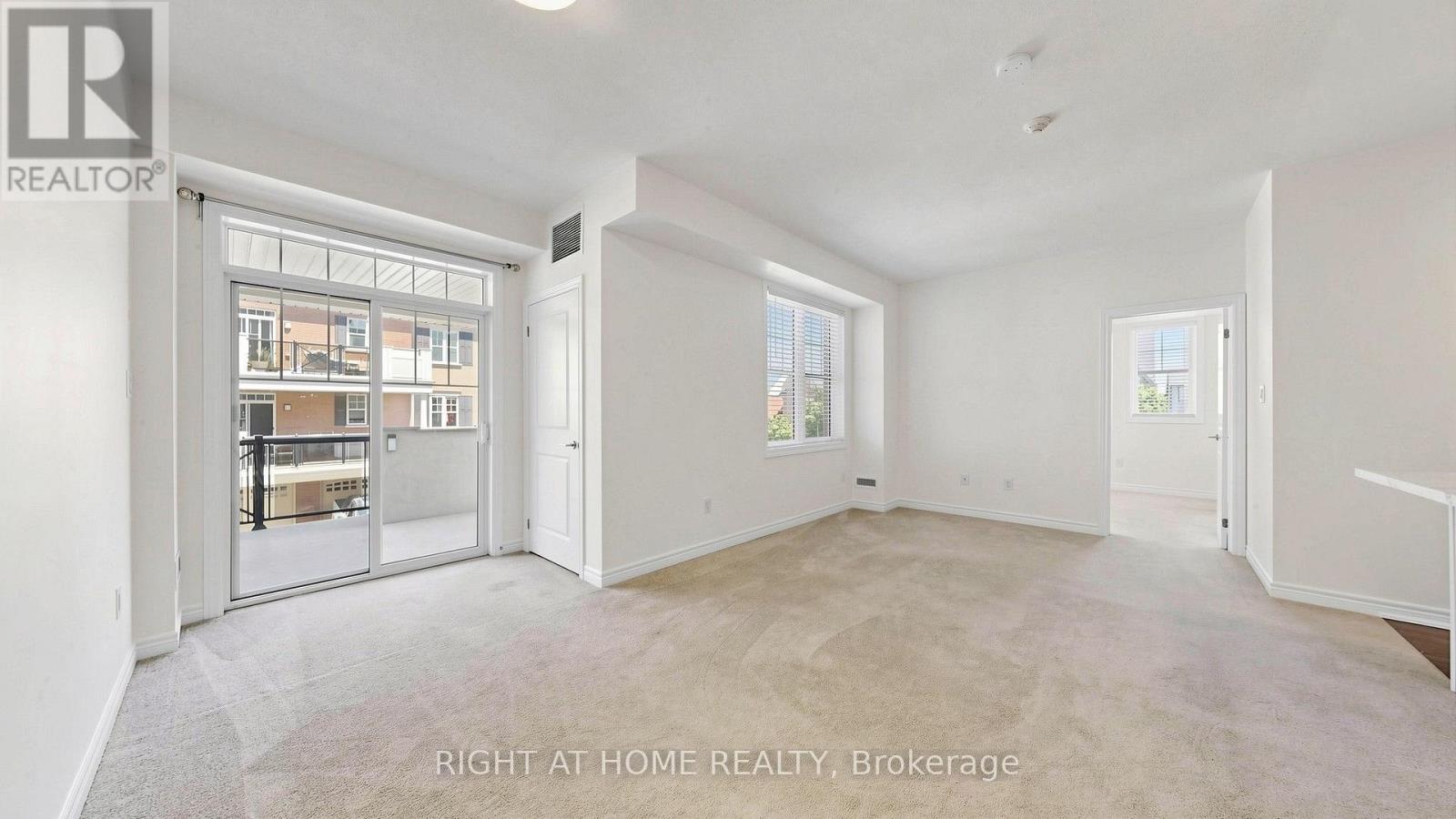 205 - 2333 Sawgrass Drive, Oakville (Ro River Oaks), Ontario  L6H 0L2 - Photo 8 - W13595408
