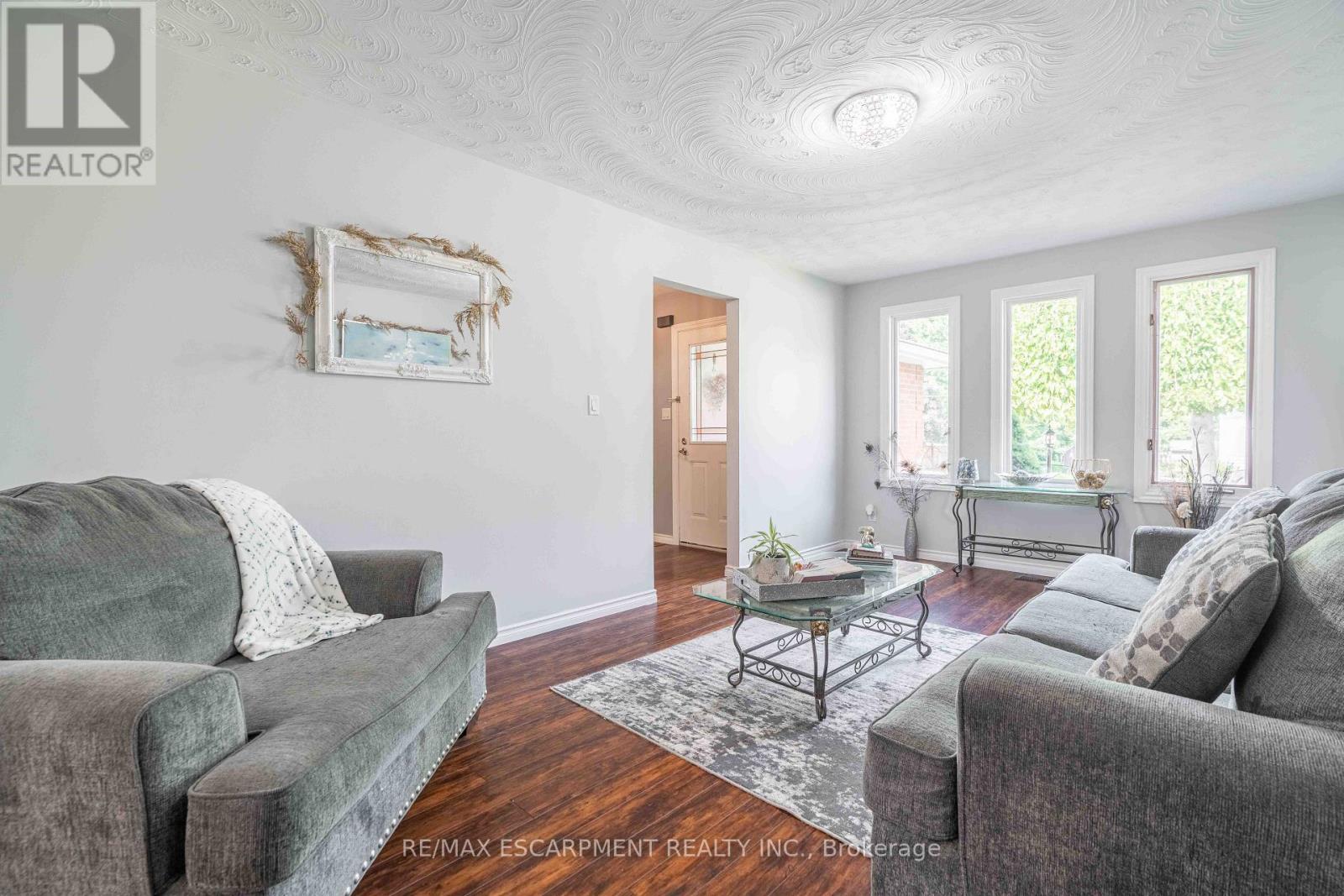 54 Selkirk Street, Haldimand, Ontario  N3W 1J4 - Photo 7 - X13595418