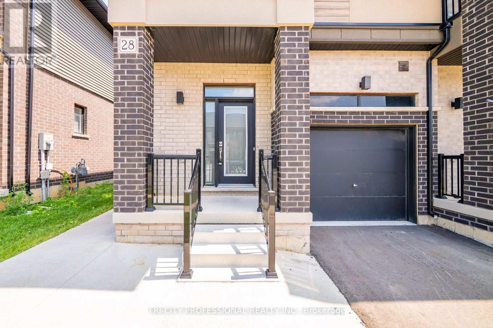 28 Bowery Road, Brantford, Ontario  N3V 0B1 - Photo 4 - X13595490