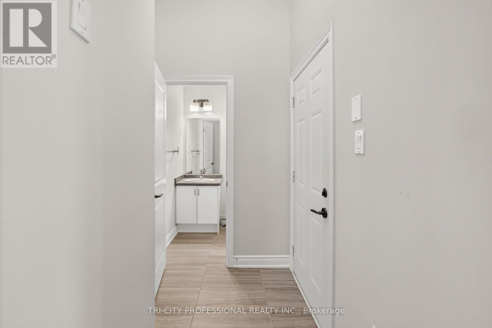 28 Bowery Road, Brantford, Ontario  N3V 0B1 - Photo 8 - X13595490
