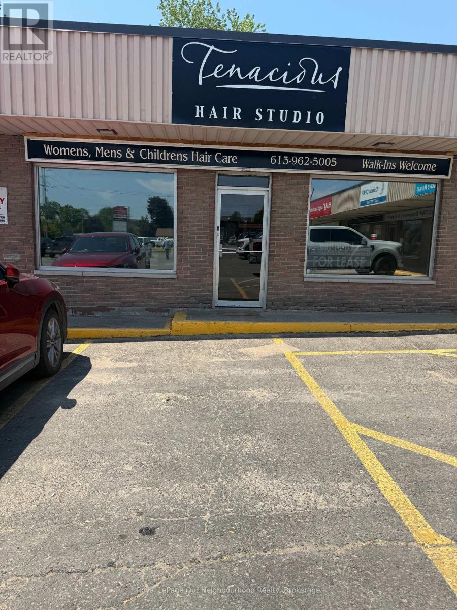 444 Dundas Street W, Belleville (Belleville Ward), Ontario  K8P 1B7 - Photo 14 - X13595546