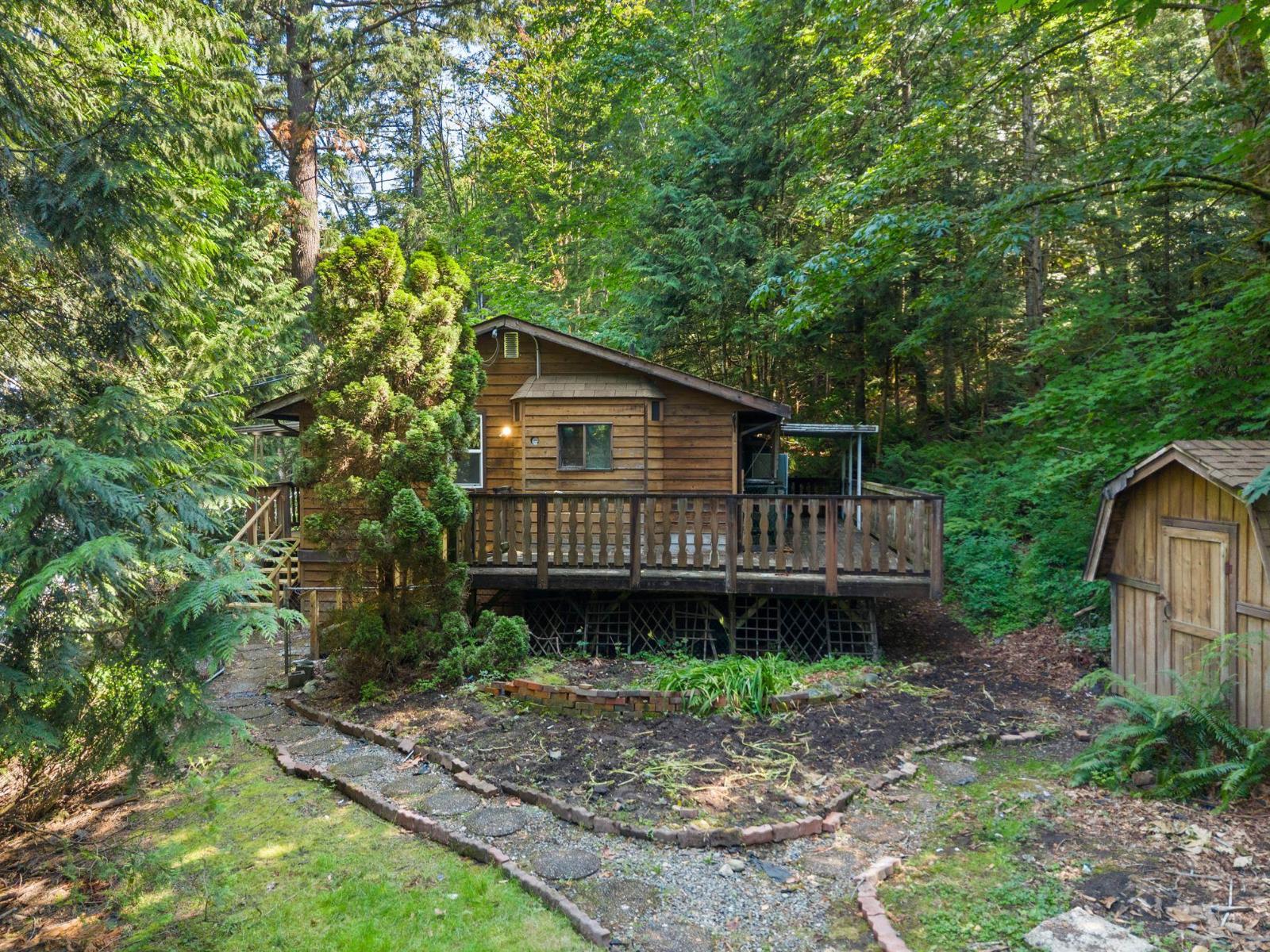 3680 Vance Road, Cultus Lake East, Cultus Lake, British Columbia  V2R 5A6 - Photo 12 - R3149167