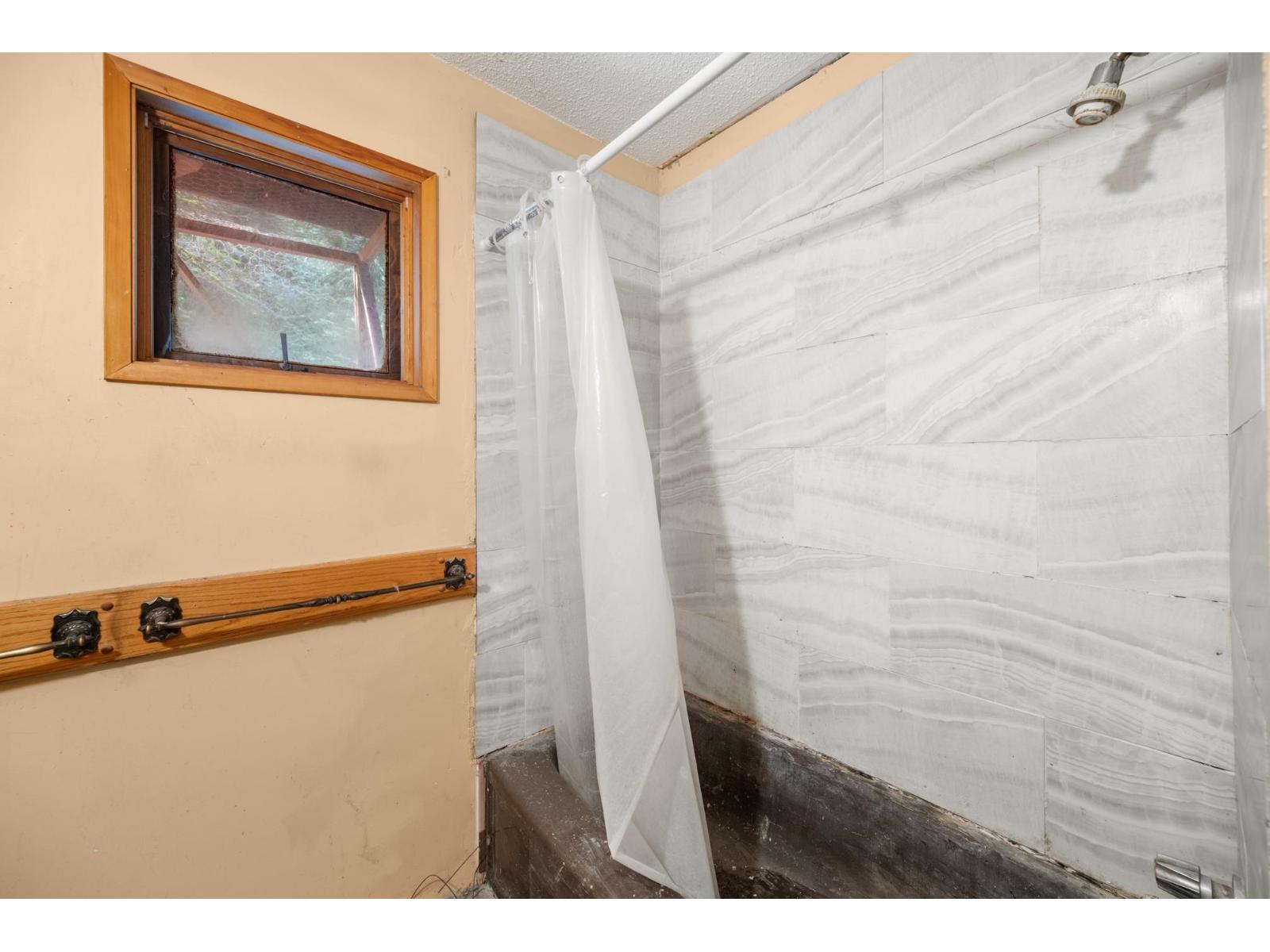 3680 Vance Road, Cultus Lake East, Cultus Lake, British Columbia  V2R 5A6 - Photo 31 - R3149167