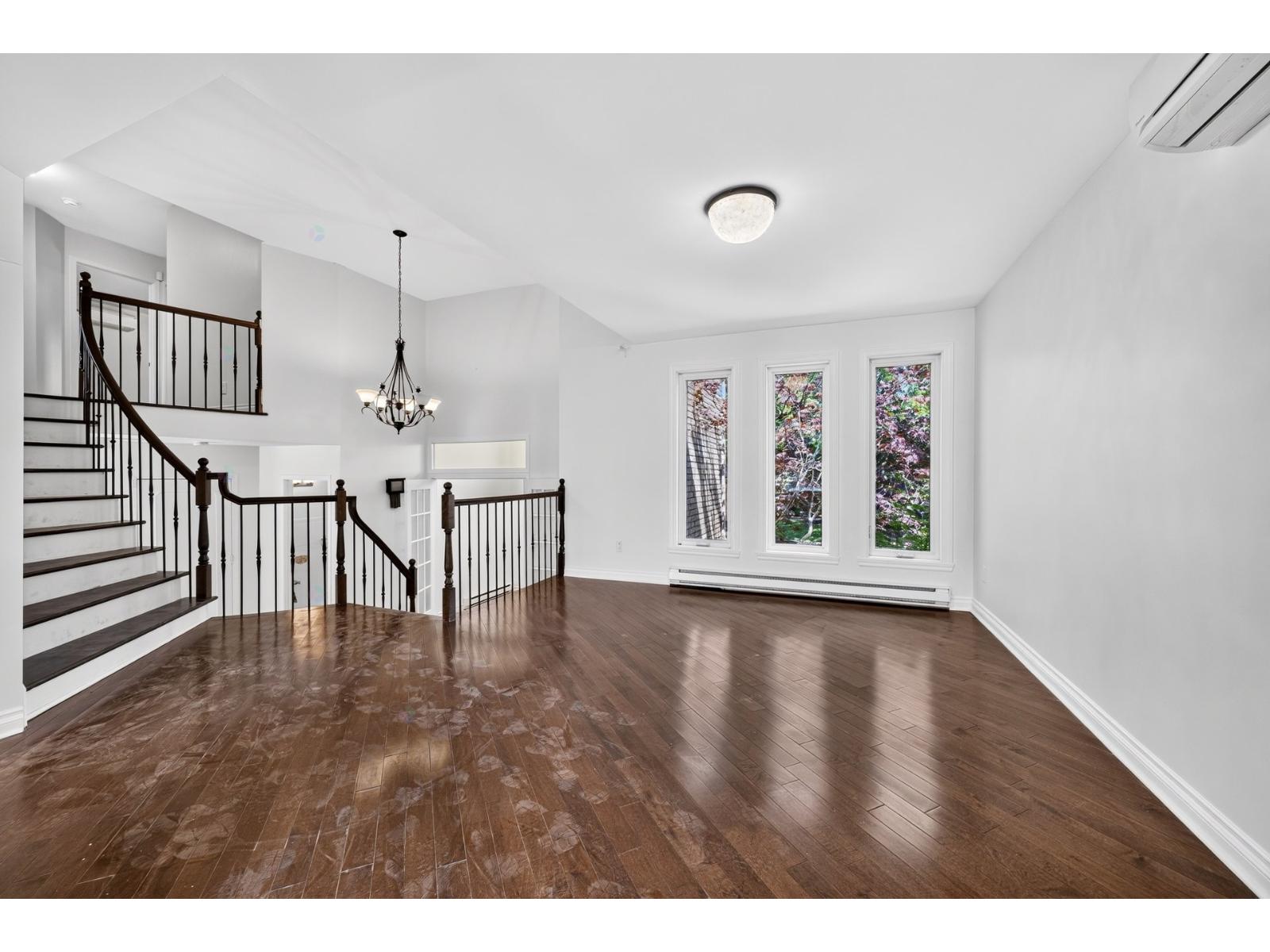 34 Rue Oriole Kirkland Quebec Canada H9H3X3 3