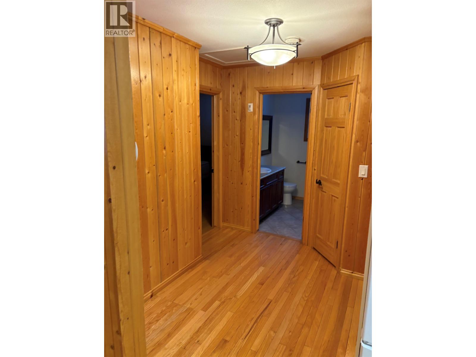 2046 Goetjen Road, Fort St. James, British Columbia  V0J 1P0 - Photo 15 - R3148086