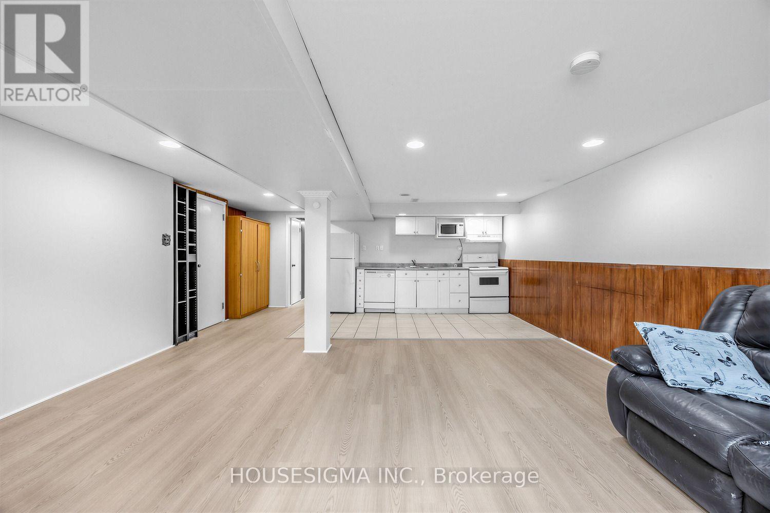 Lower Unit - 51 Tisdale Avenue, Toronto (Victoria Village), Ontario  M4A 1Y6 - Photo 3 - C13595532