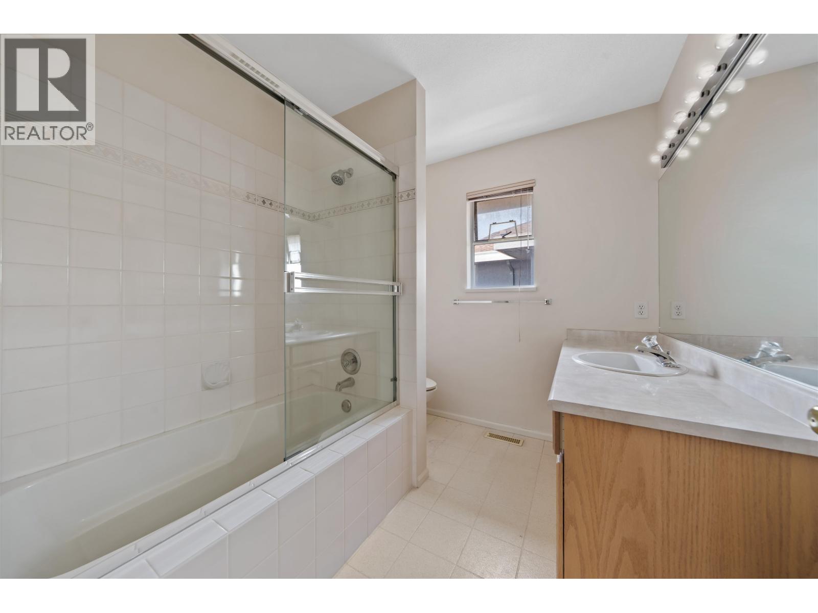 2677 Fortress Drive, Port Coquitlam, British Columbia  V3C 6E3 - Photo 23 - R3149130