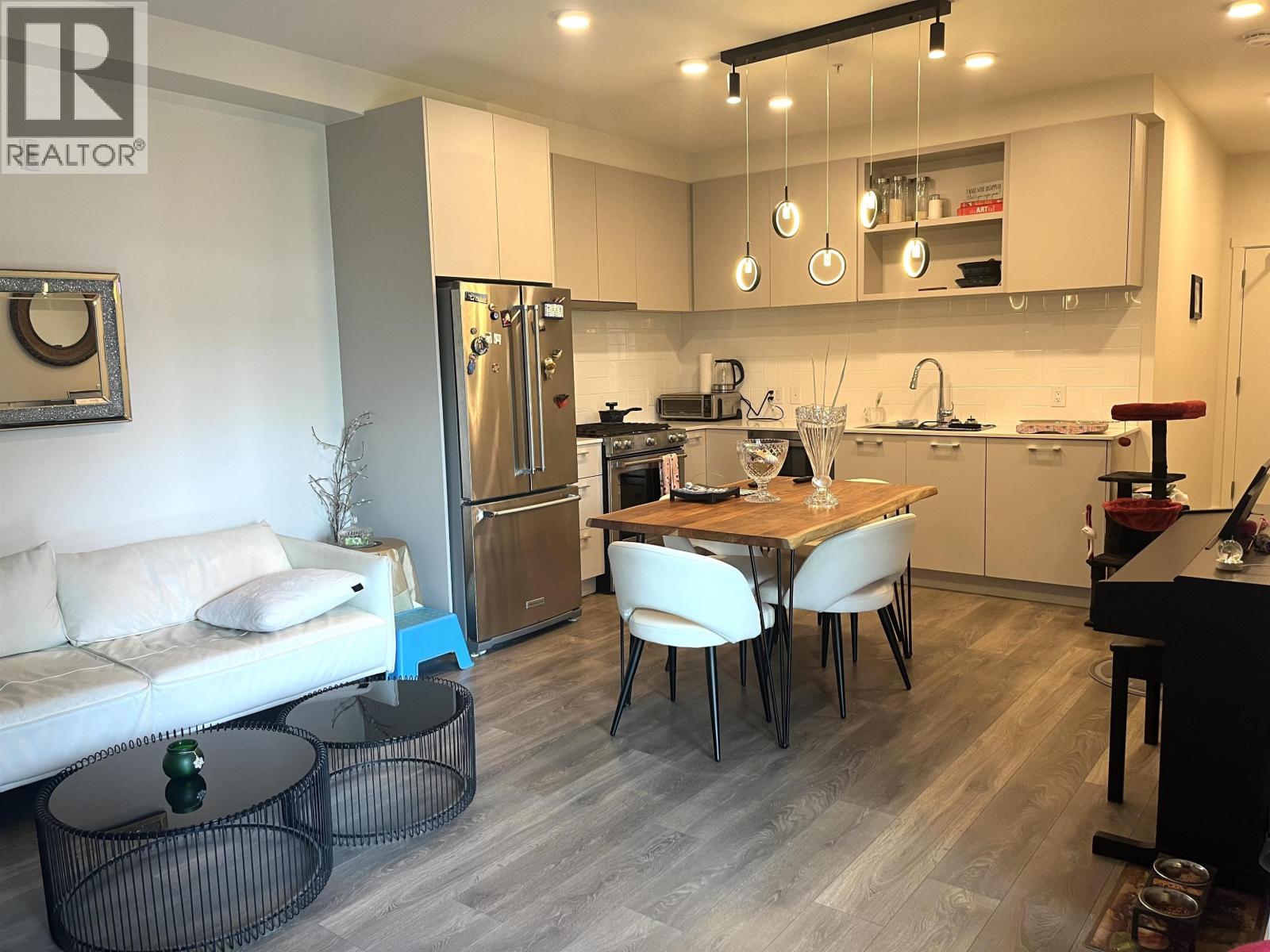 301 721 ANSKAR COURT, Coquitlam