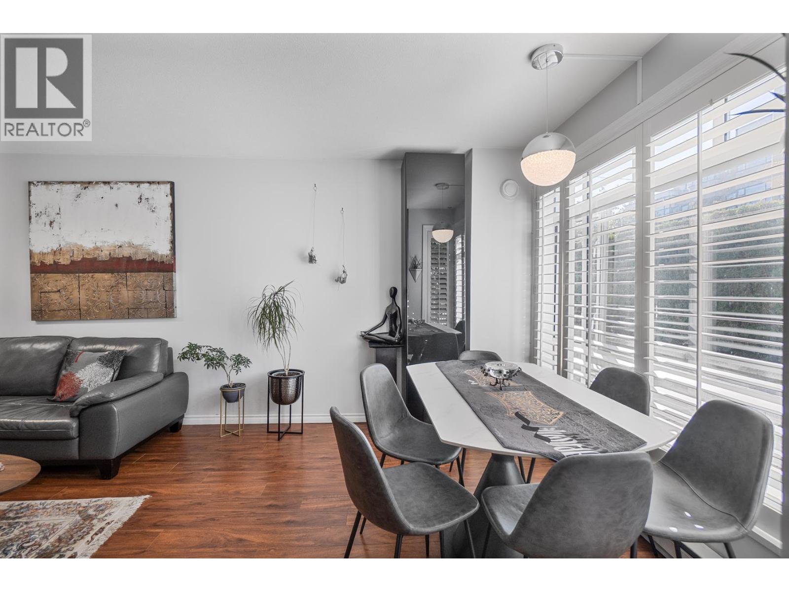 2106 Yew Street, Vancouver, British Columbia  V6K 3G7 - Photo 5 - R3149142