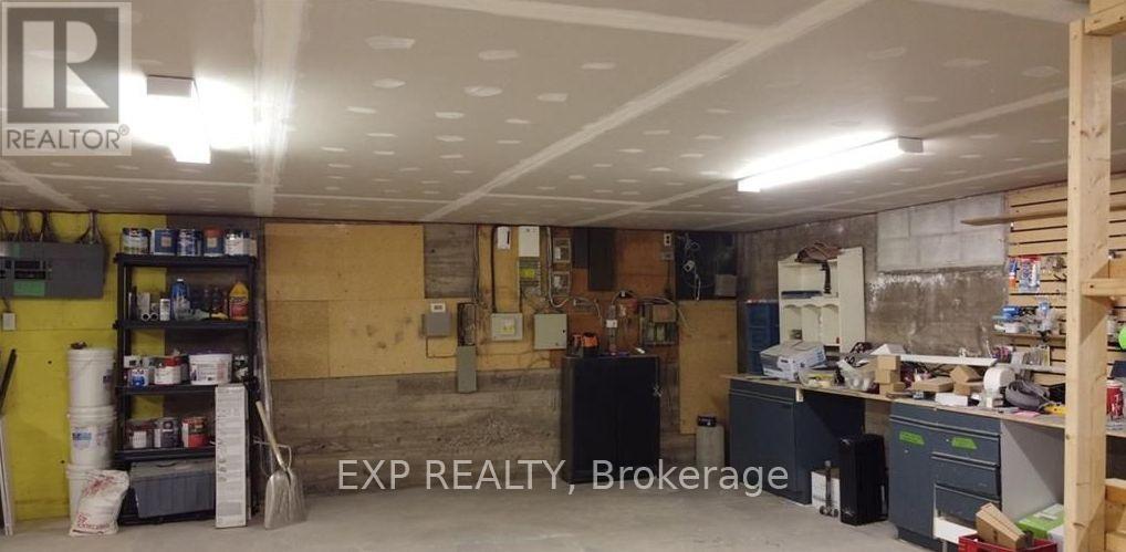 Lower - 41 Geneva Street, St. Catharines, Ontario  L2R 4M5 - Photo 6 - X13595540