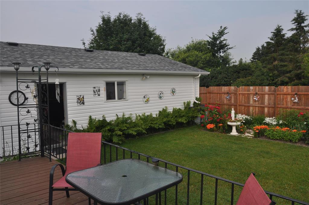108 Allan Street, Oakburn, Manitoba  R0J 1L0 - Photo 3 - 202617299