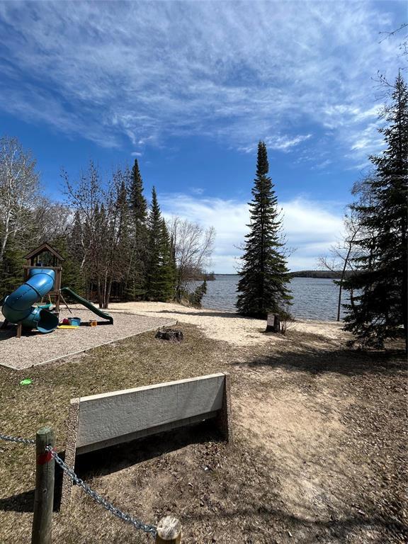 11 Samuel Hearne Crescent, Lac Du Bonnet Rm, Manitoba  R0E 1A0 - Photo 9 - 202617392