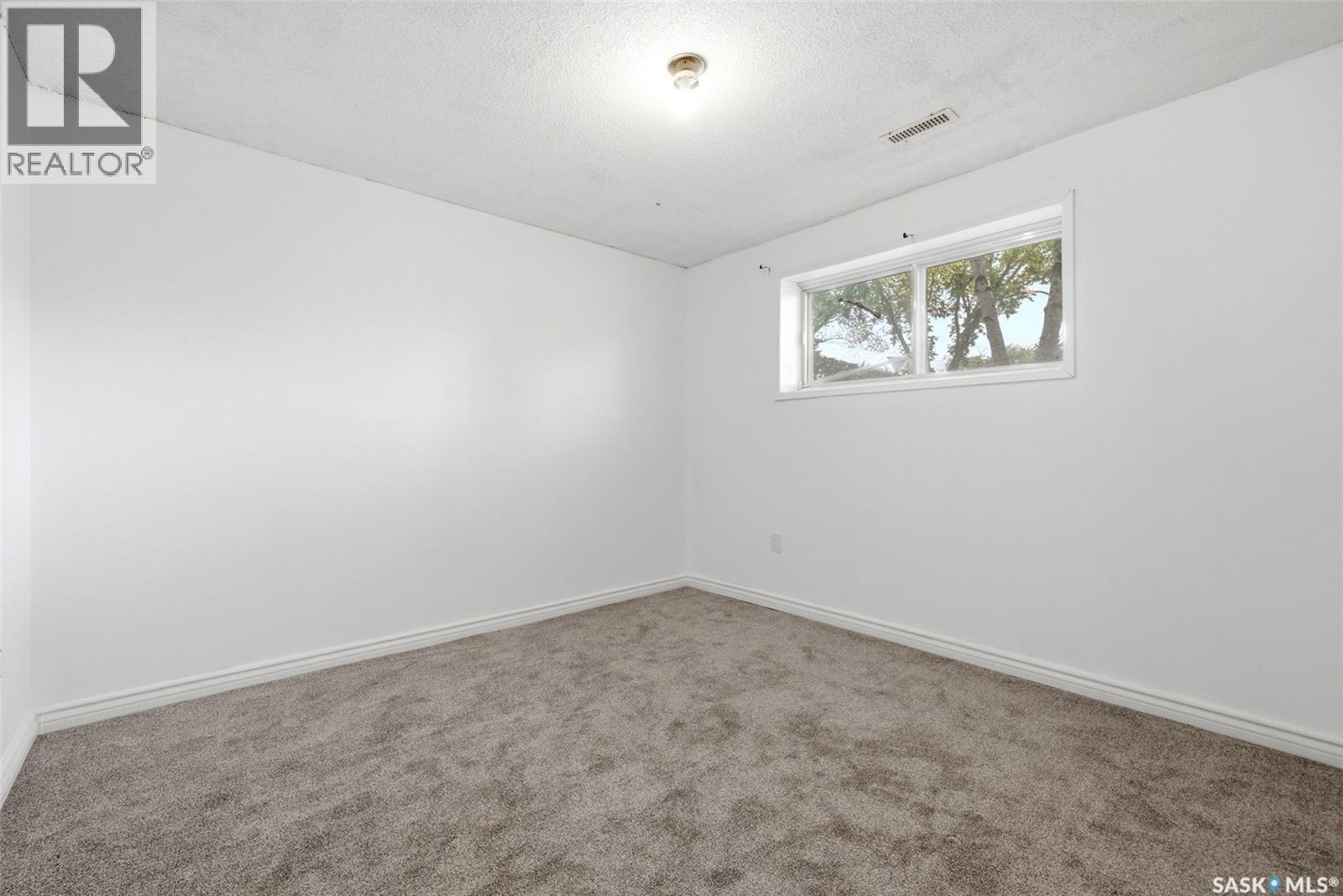 47 Symons Place, Regina, Saskatchewan  S4X 1M7 - Photo 22 - SK043438