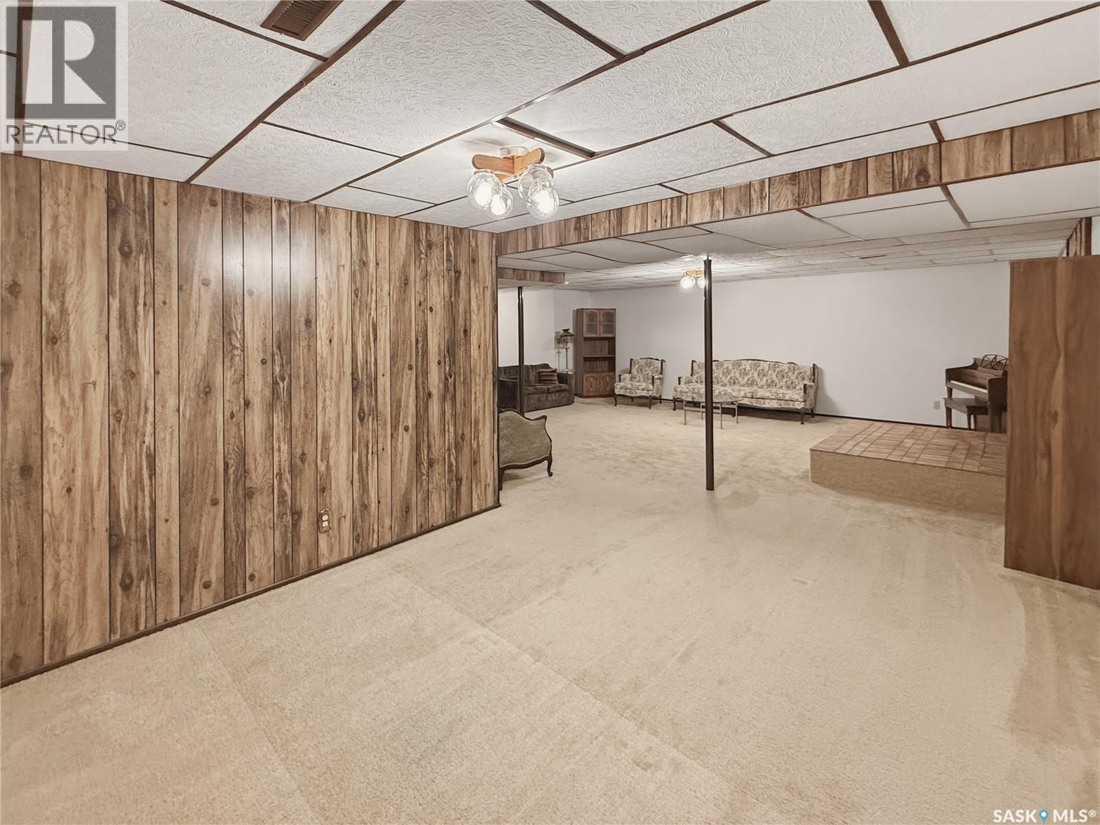 512 1st Street N, Cabri, Saskatchewan  S0N 0J0 - Photo 25 - SK043337