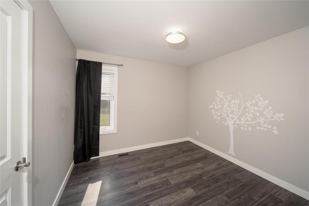 1 Aston Cove, Steinbach, Manitoba R5G 2P2 - Photo 14 - 202616916