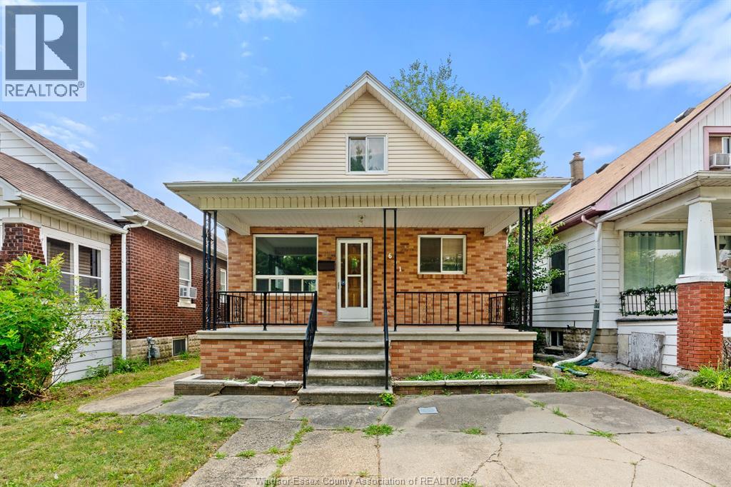 691 RANDOLPH, Windsor, Ontario