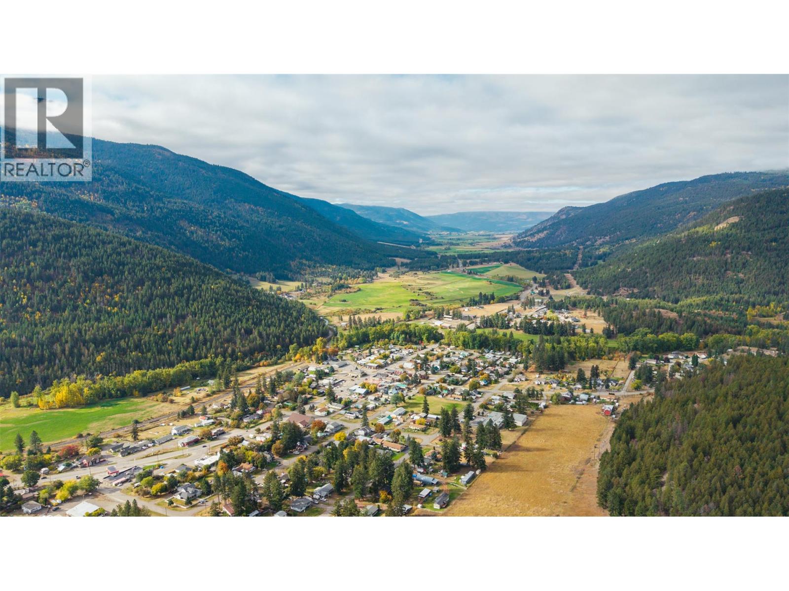 2946 Westridge Drive, Falkland, British Columbia  V0E 1W0 - Photo 8 - 10365408