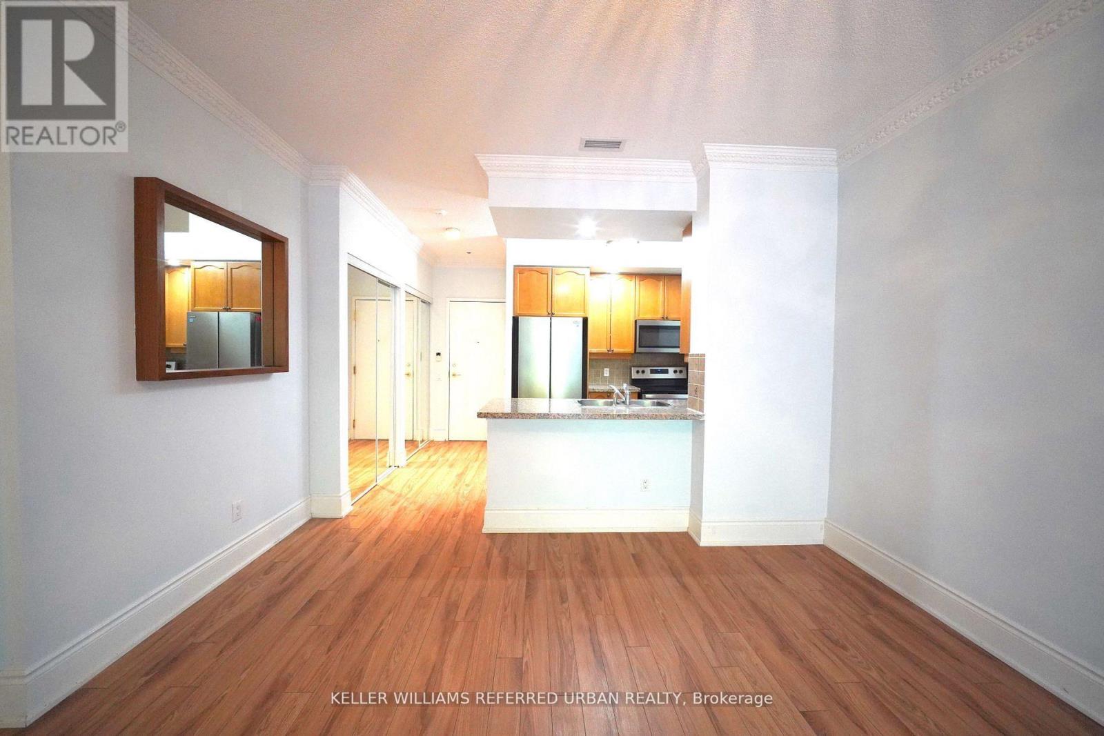 212 - 10 Northtown Way, Toronto, Ontario  M2N 7L4 - Photo 4 - C13595612