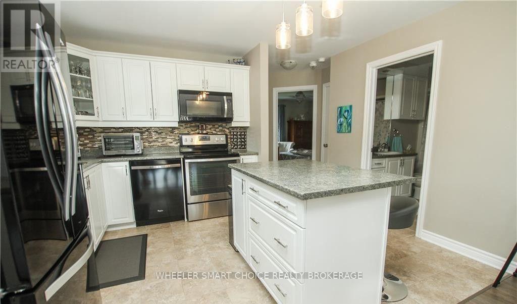 214 - 226 First Street, Cornwall, Ontario  K6H 0G2 - Photo 13 - X13595582