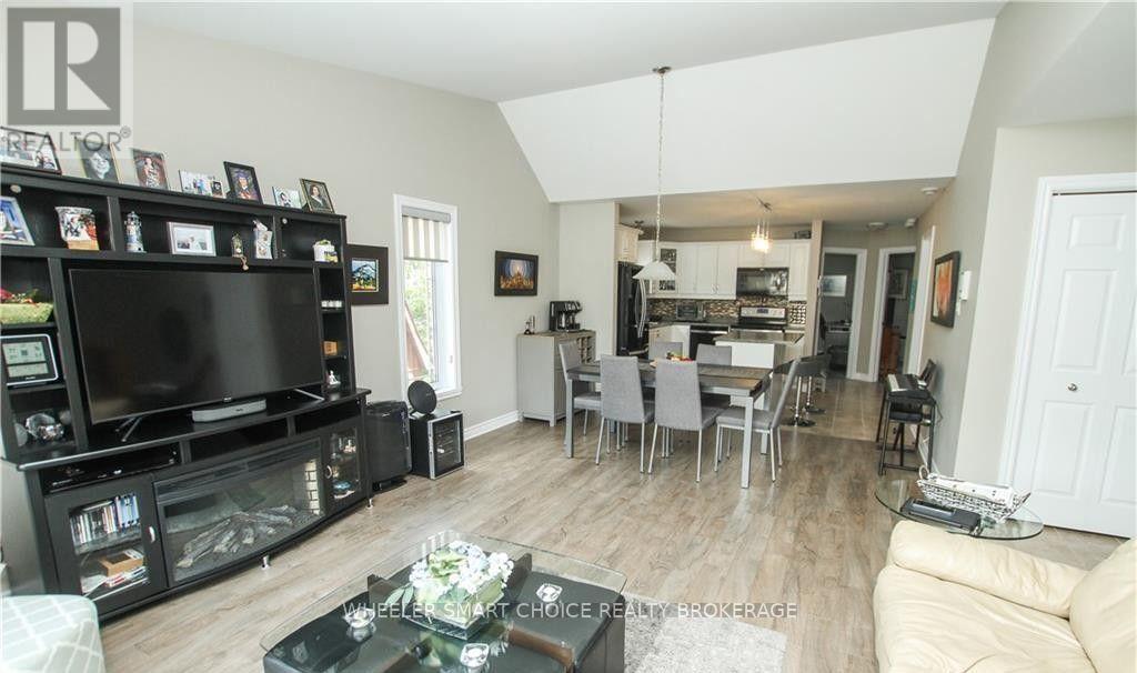 214 - 226 First Street, Cornwall, Ontario  K6H 0G2 - Photo 4 - X13595582