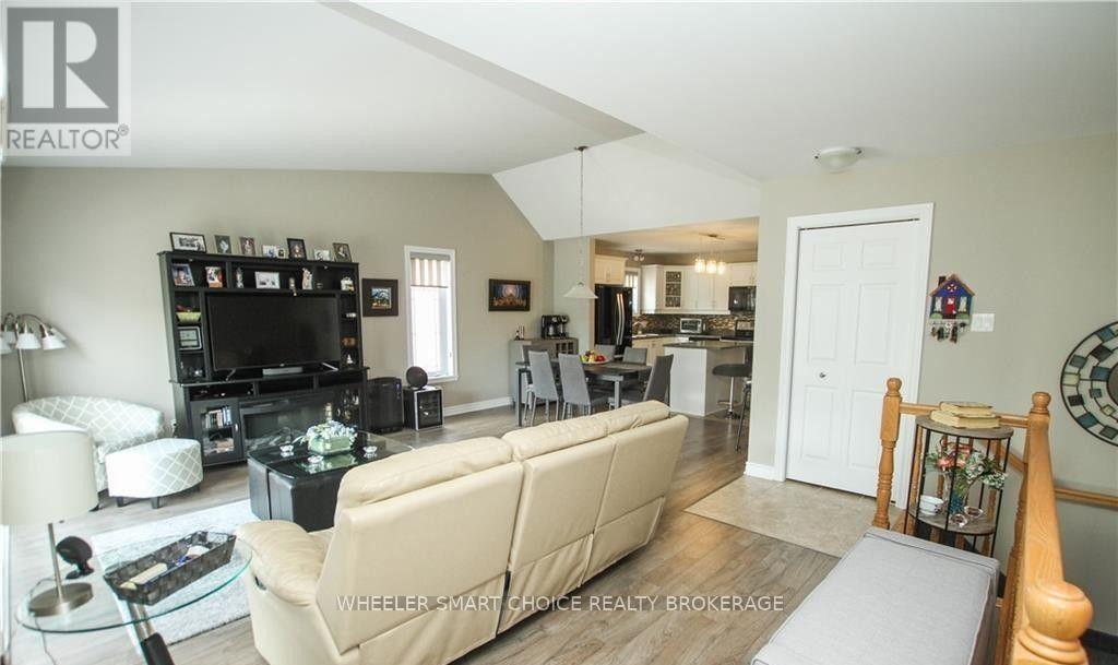214 - 226 First Street, Cornwall, Ontario  K6H 0G2 - Photo 5 - X13595582