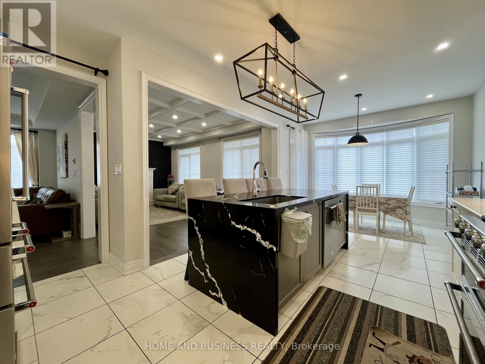 152 Marvin Avenue, Oakville (Go Glenorchy), Ontario  L6H 0Z7 - Photo 8 - W13595622