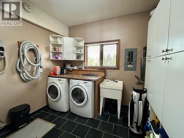 5516 Minnaker Crescent, Fort Nelson, British Columbia  V0C 1R0 - Photo 32 - R3148654
