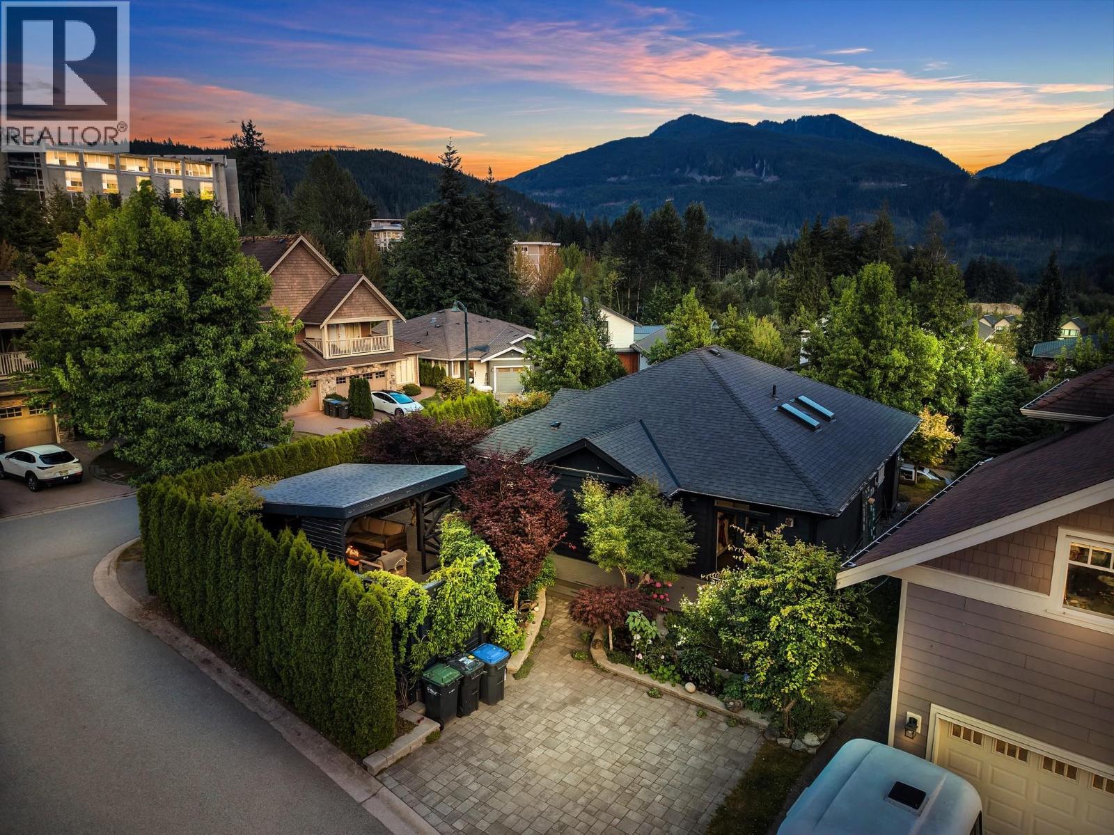 2985 Strangway Place, Squamish, British Columbia  V8B 0P8 - Photo 11 - R3149187