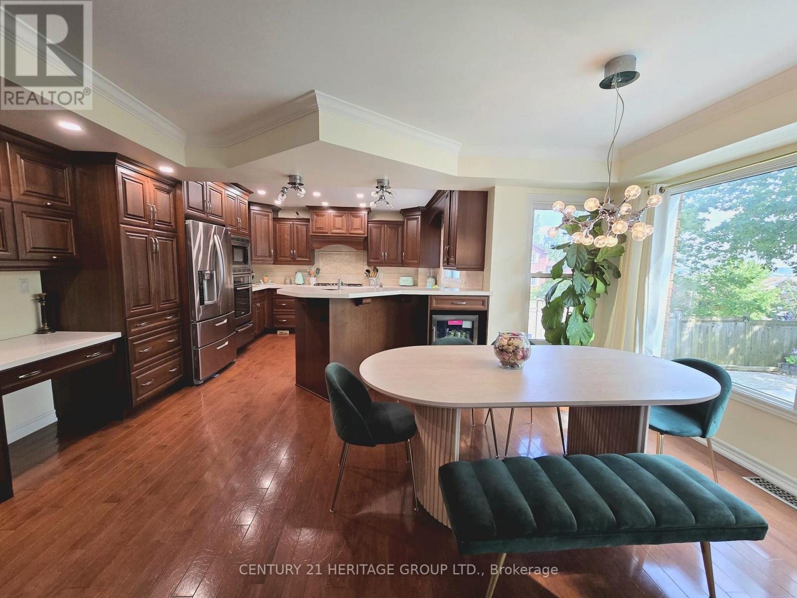 163 Fox Run, Barrie, Ontario  L4N 6E3 - Photo 6 - S13595644