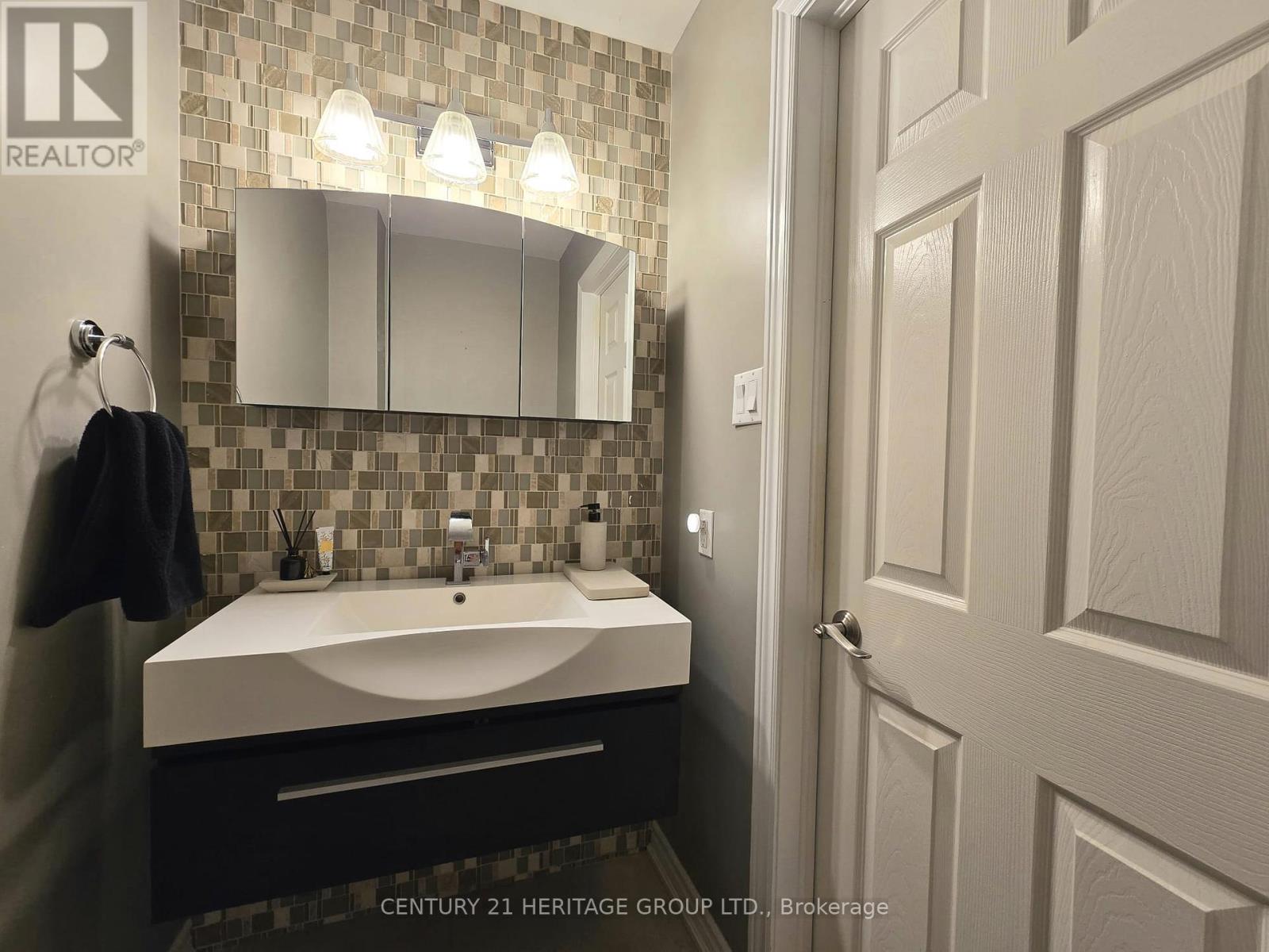 163 Fox Run, Barrie, Ontario  L4N 6E3 - Photo 8 - S13595644