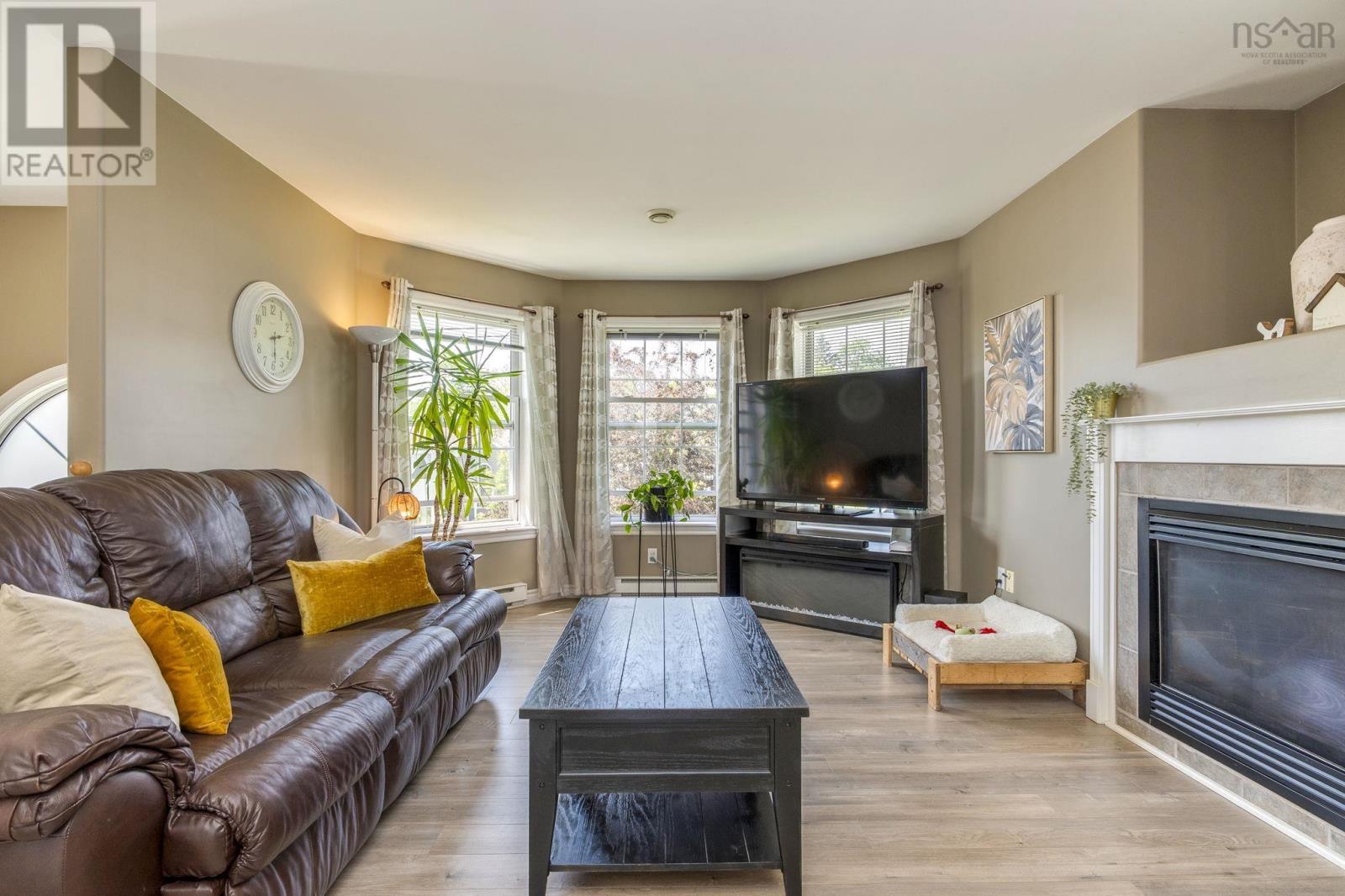 16 Quindora Crescent, Dartmouth, Nova Scotia  B2W 6G3 - Photo 6 - 202618350