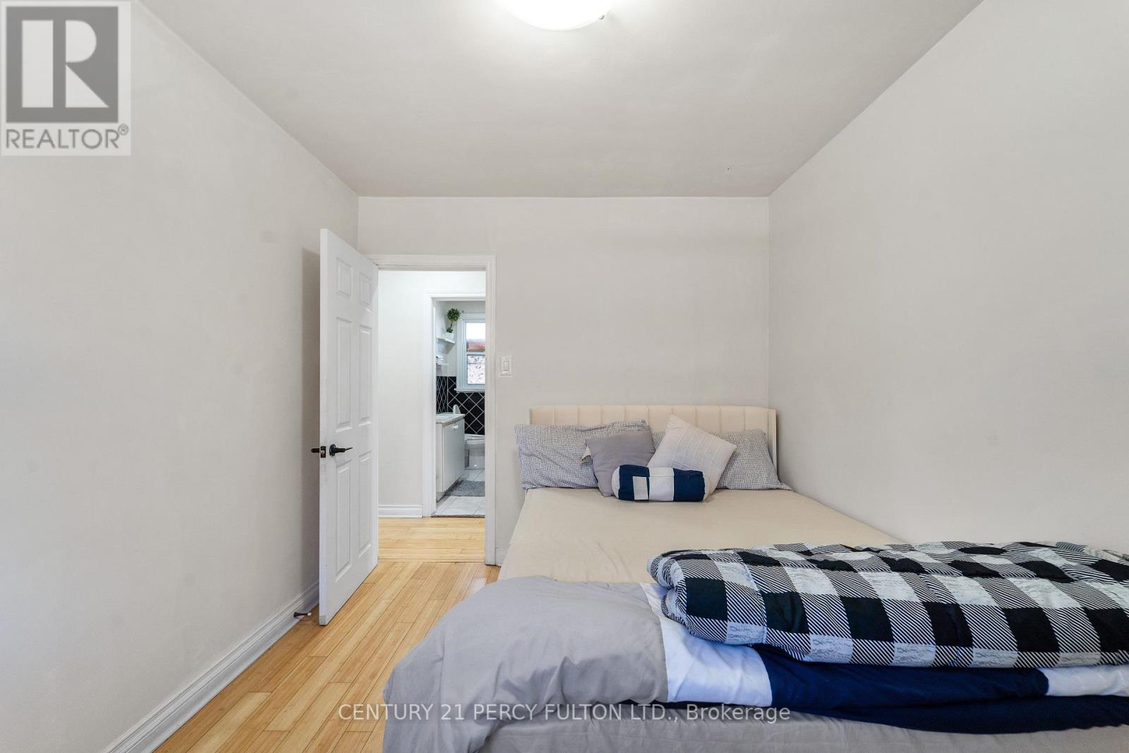826 Brimorton Drive, Toronto, Ontario  M1G 2S9 - Photo 11 - E13595678