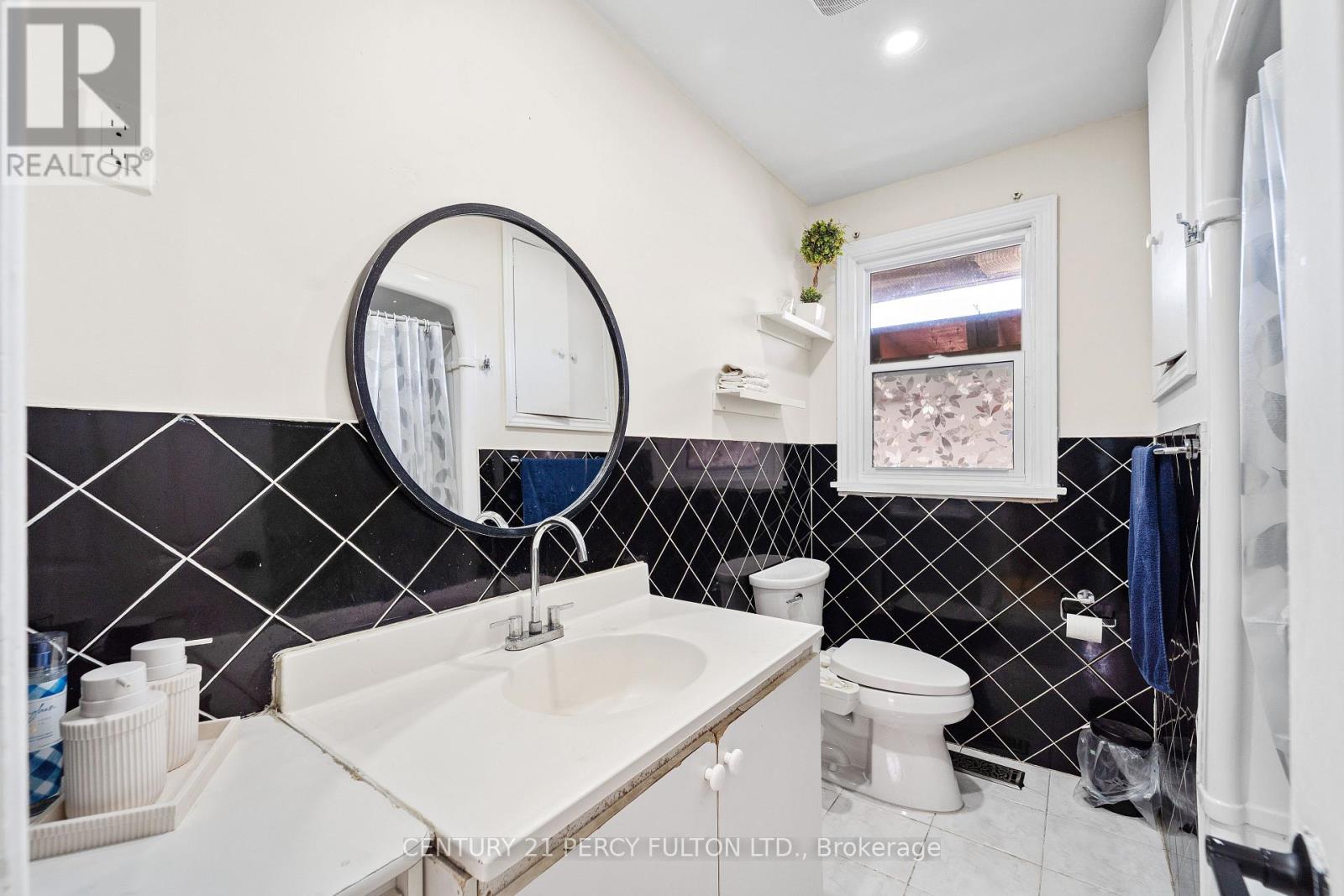 826 Brimorton Drive, Toronto, Ontario  M1G 2S9 - Photo 16 - E13595678