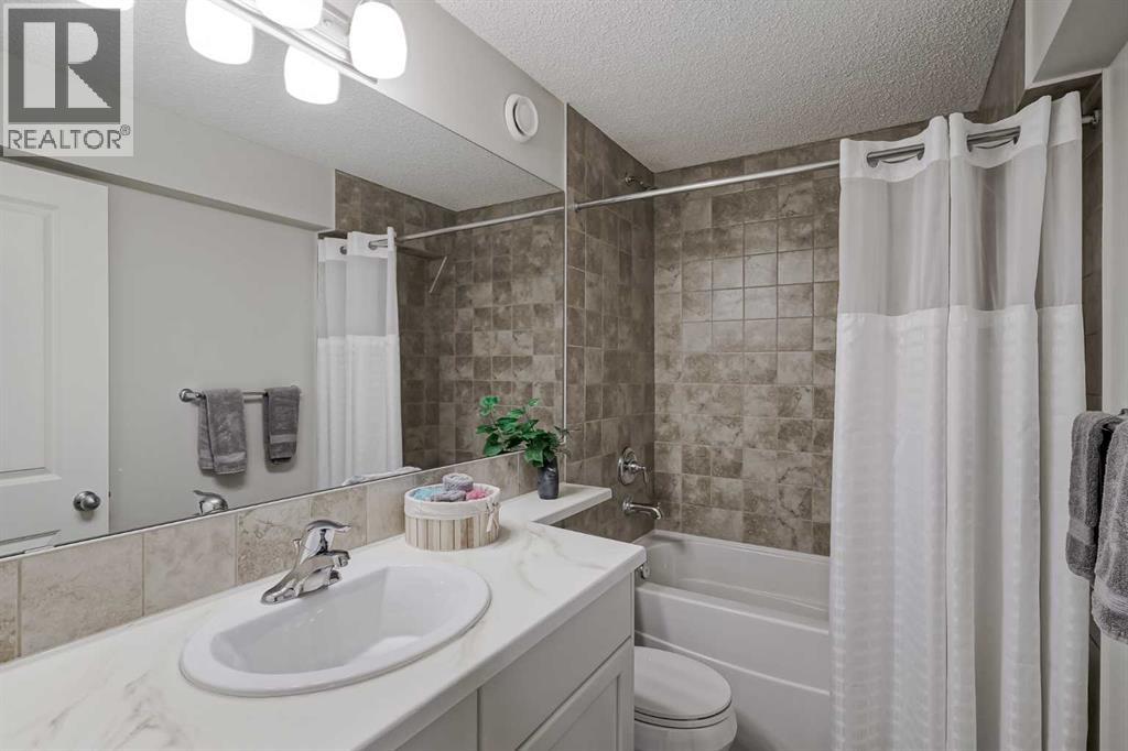 225 Kingsmere Cove SE, Airdrie, Alberta  T4A 0S1 - Photo 39 - A2320571