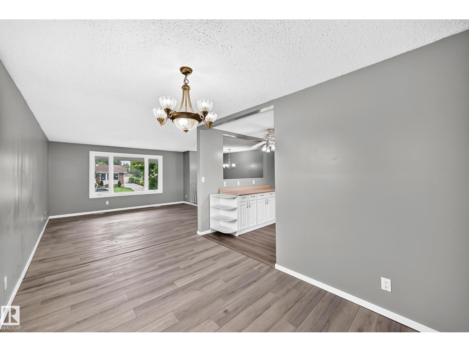 Unknown Address, ,    - Photo 19 - E4500158