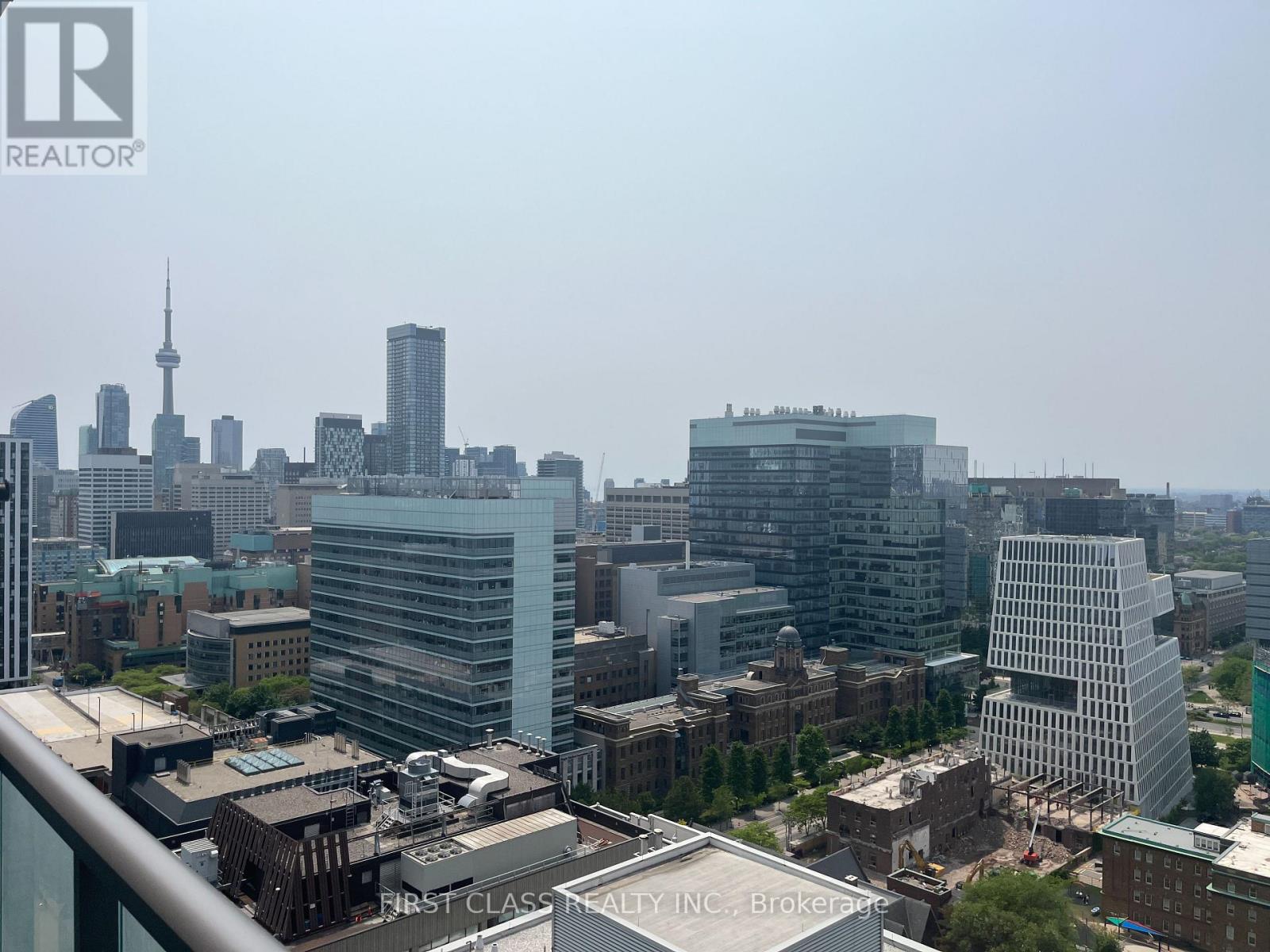 2401 - 832 Bay Street, Toronto, Ontario  M5S 1Z6 - Photo 13 - C13595770