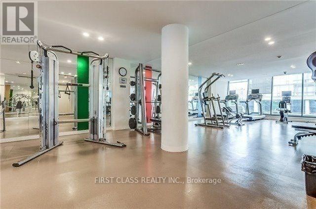 2401 - 832 Bay Street, Toronto, Ontario  M5S 1Z6 - Photo 14 - C13595770