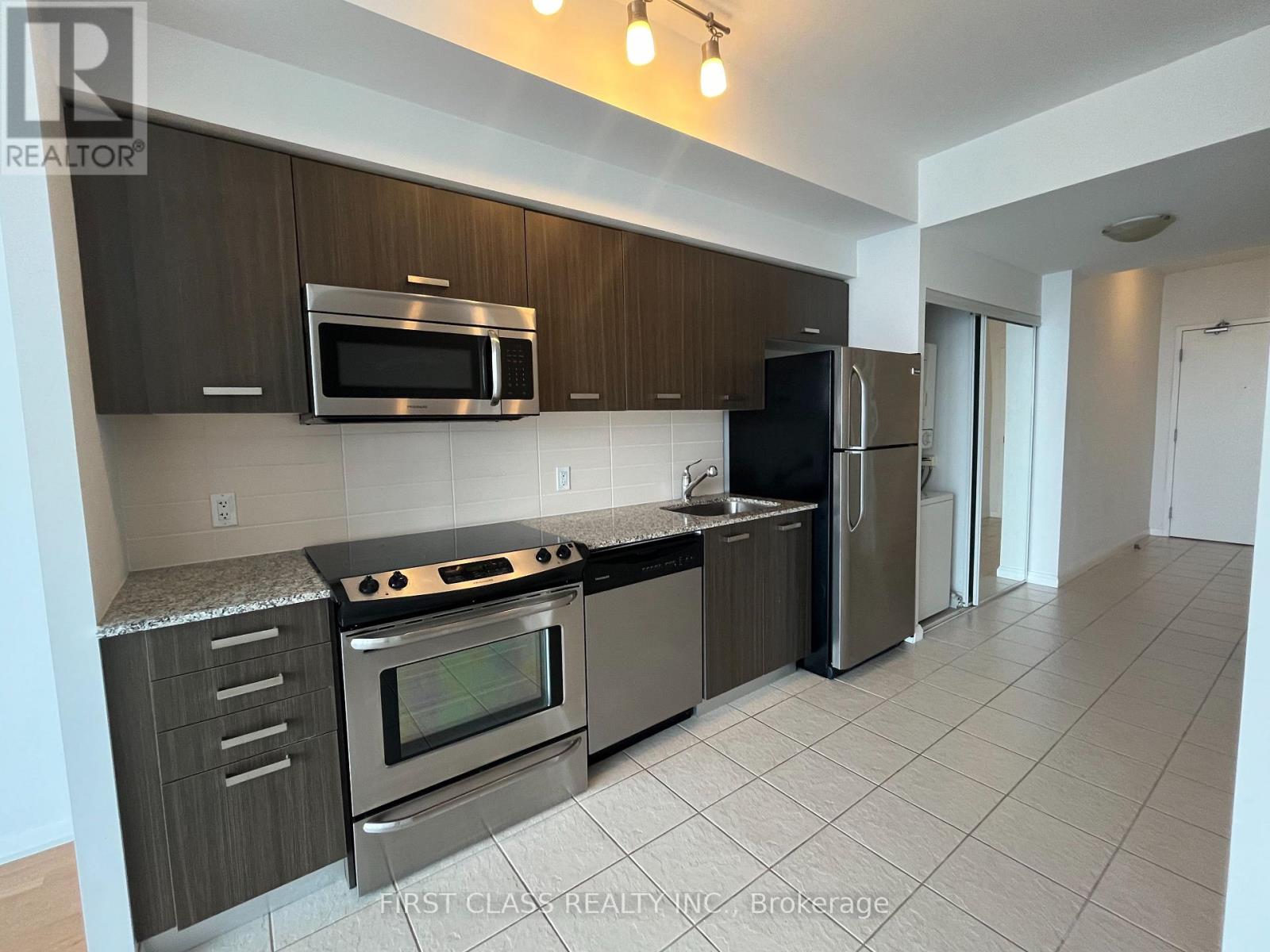 2401 - 832 Bay Street, Toronto, Ontario  M5S 1Z6 - Photo 7 - C13595770