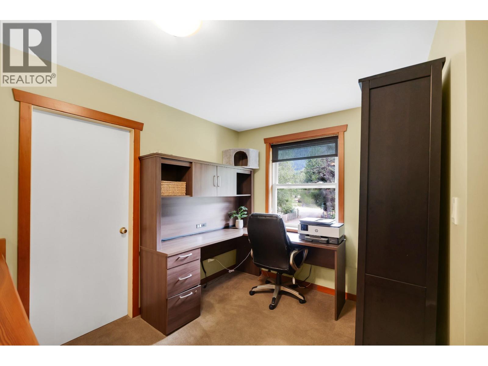 1985 Highway 99, Pemberton, British Columbia  V0N 2K0 - Photo 21 - R3149225