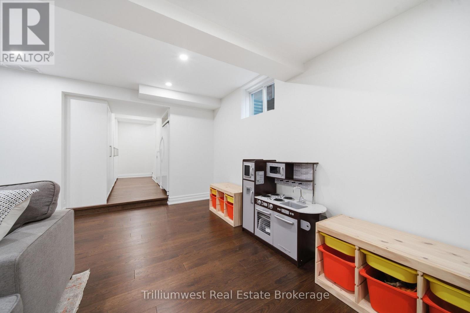 518 Brookmill Crescent, Waterloo, Ontario  N2V 2M1 - Photo 32 - X13595776